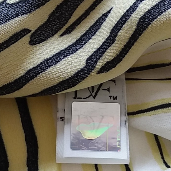 Diane Von Furstenberg New Cahil printed blouse - Picture 4 of 8